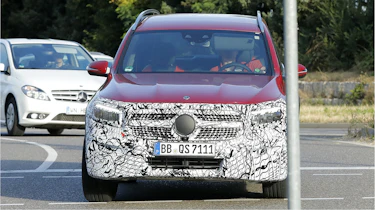 Mercedes GLB Spy - front