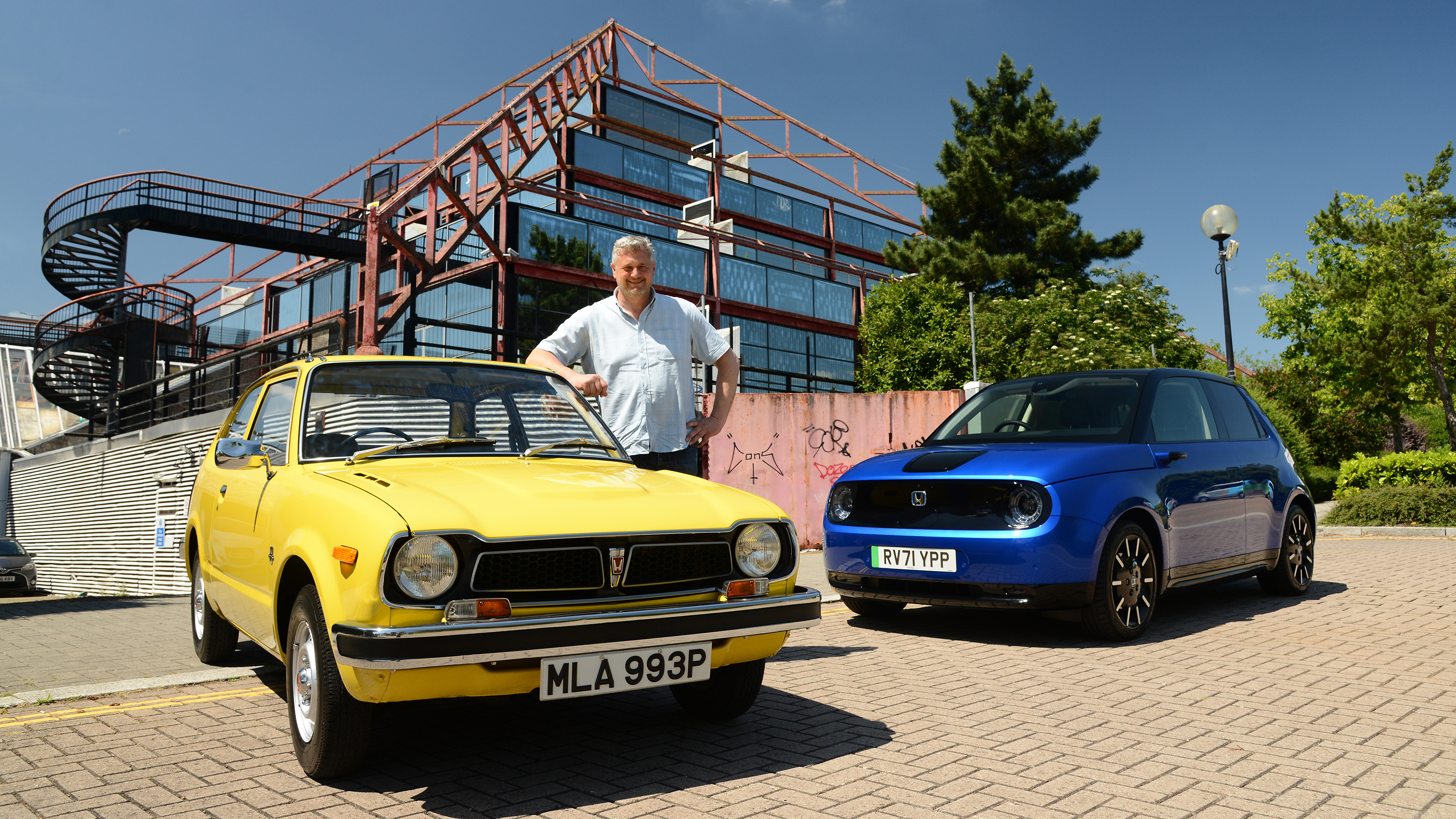 Chris Rosamond with the Mk1 Civic and Honda e