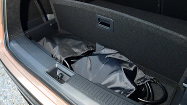 Nissan Ariya - cable storage