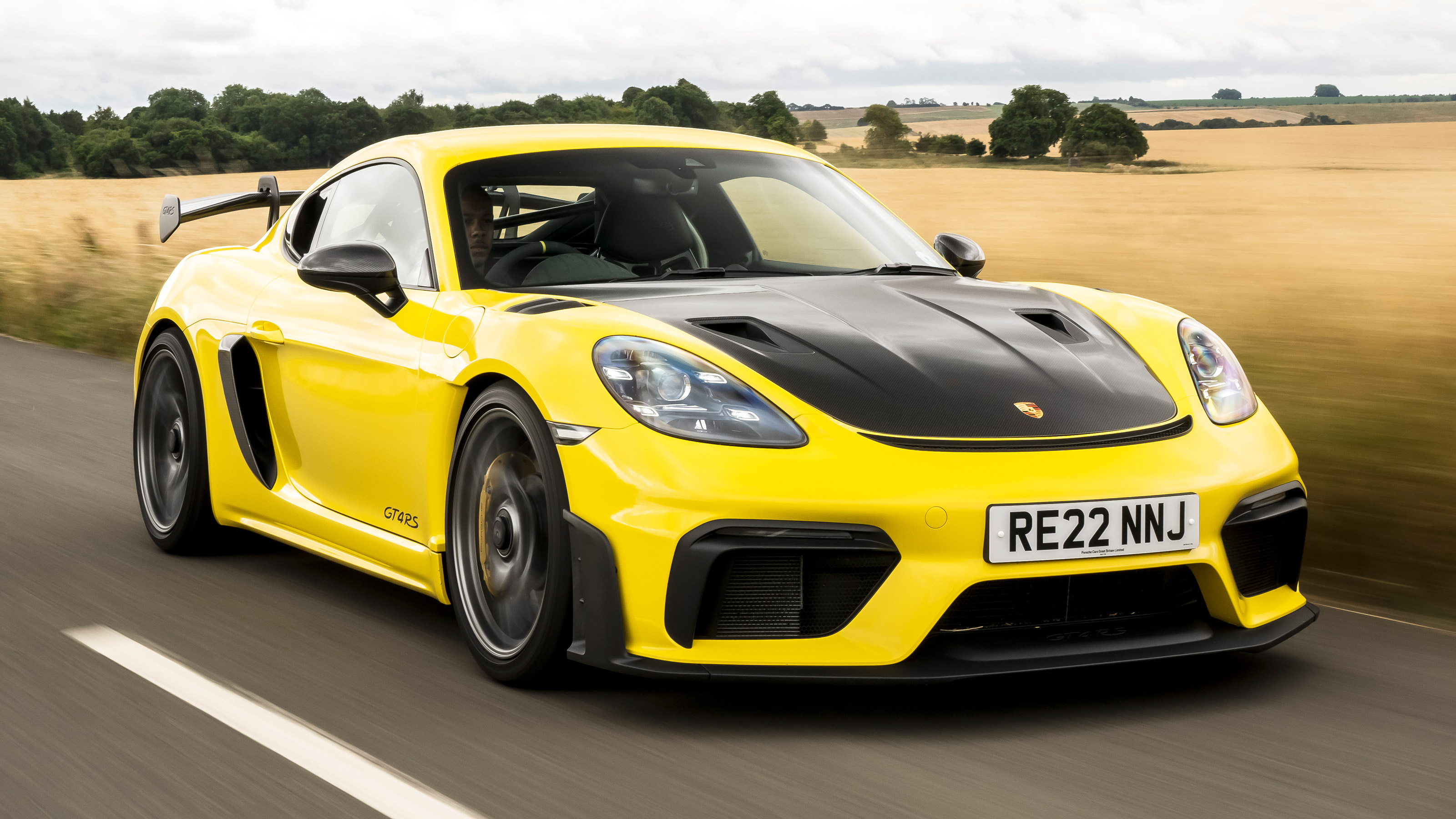 Porsche 718 Cayman GT4 RS - front