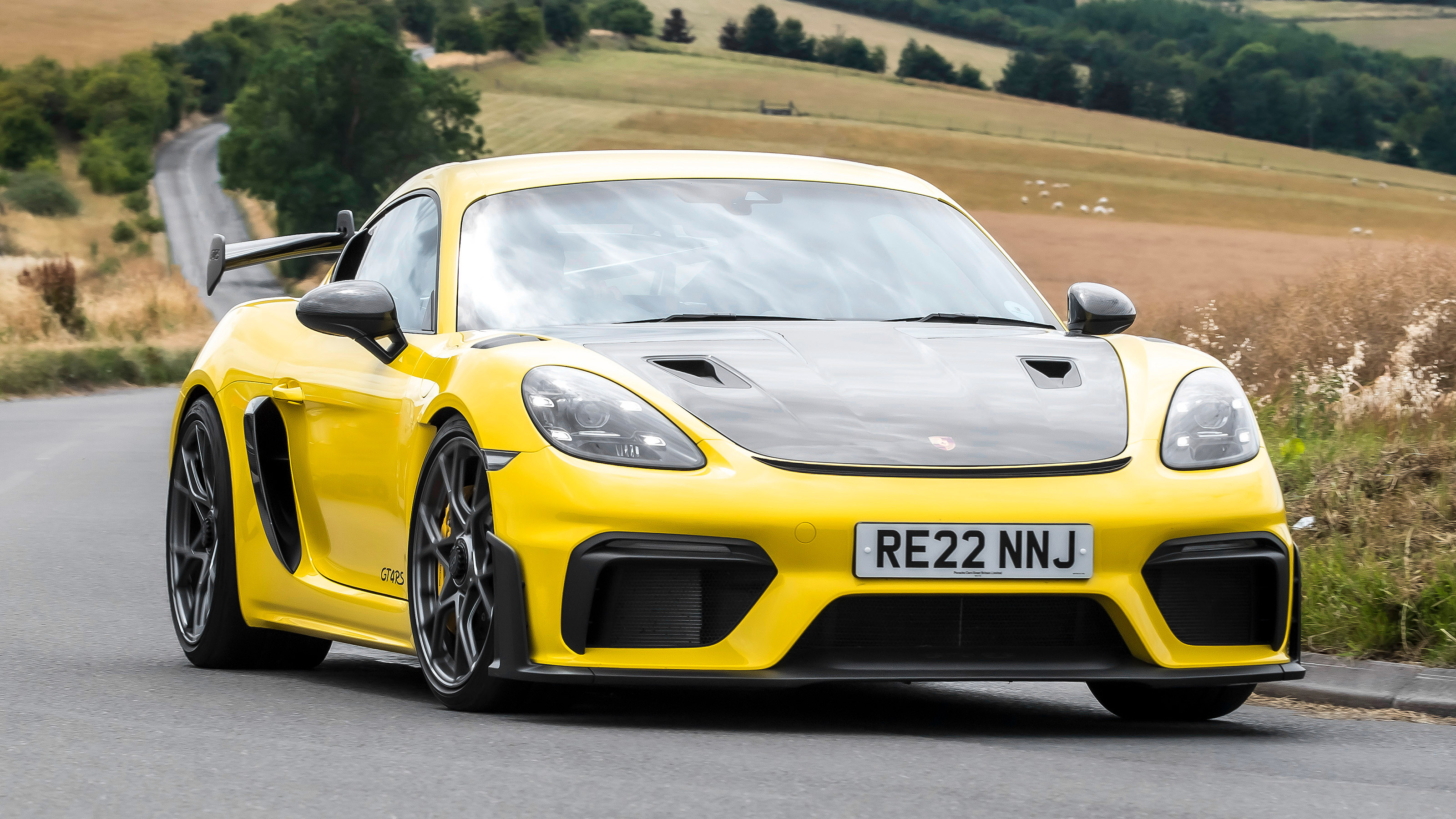 Porsche 718 Cayman GT4 RS - front cornering