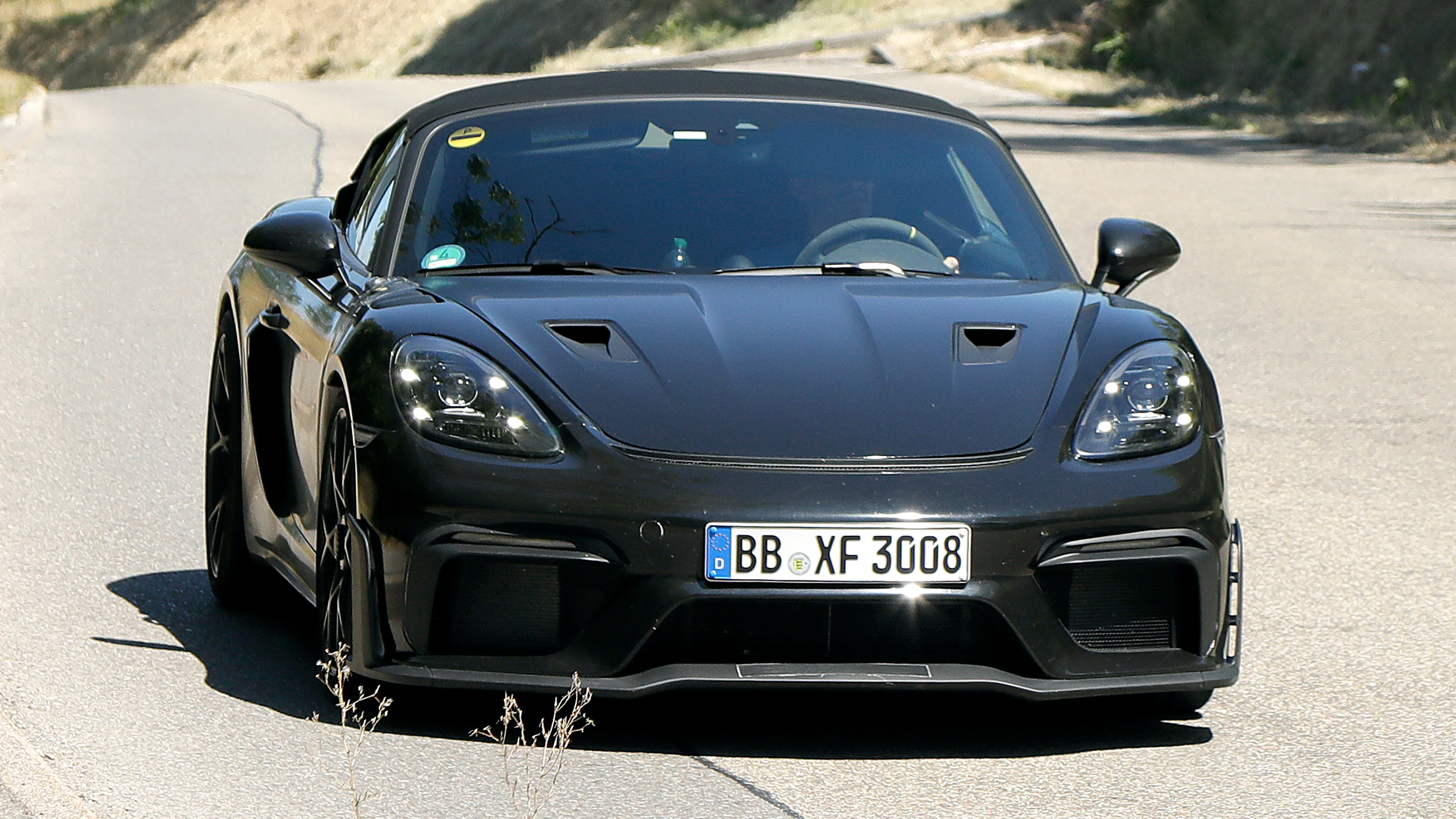 Porsche 718 Spyder RS - front