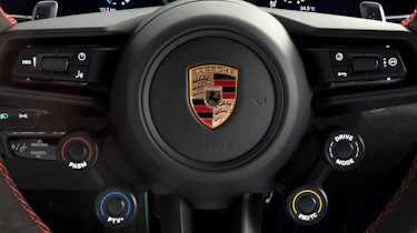 Porsche 911 GT3 RS - steering wheel
