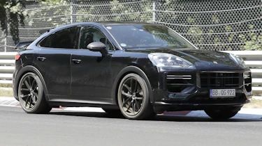 Porsche Cayenne coupe August spyshots - front angled