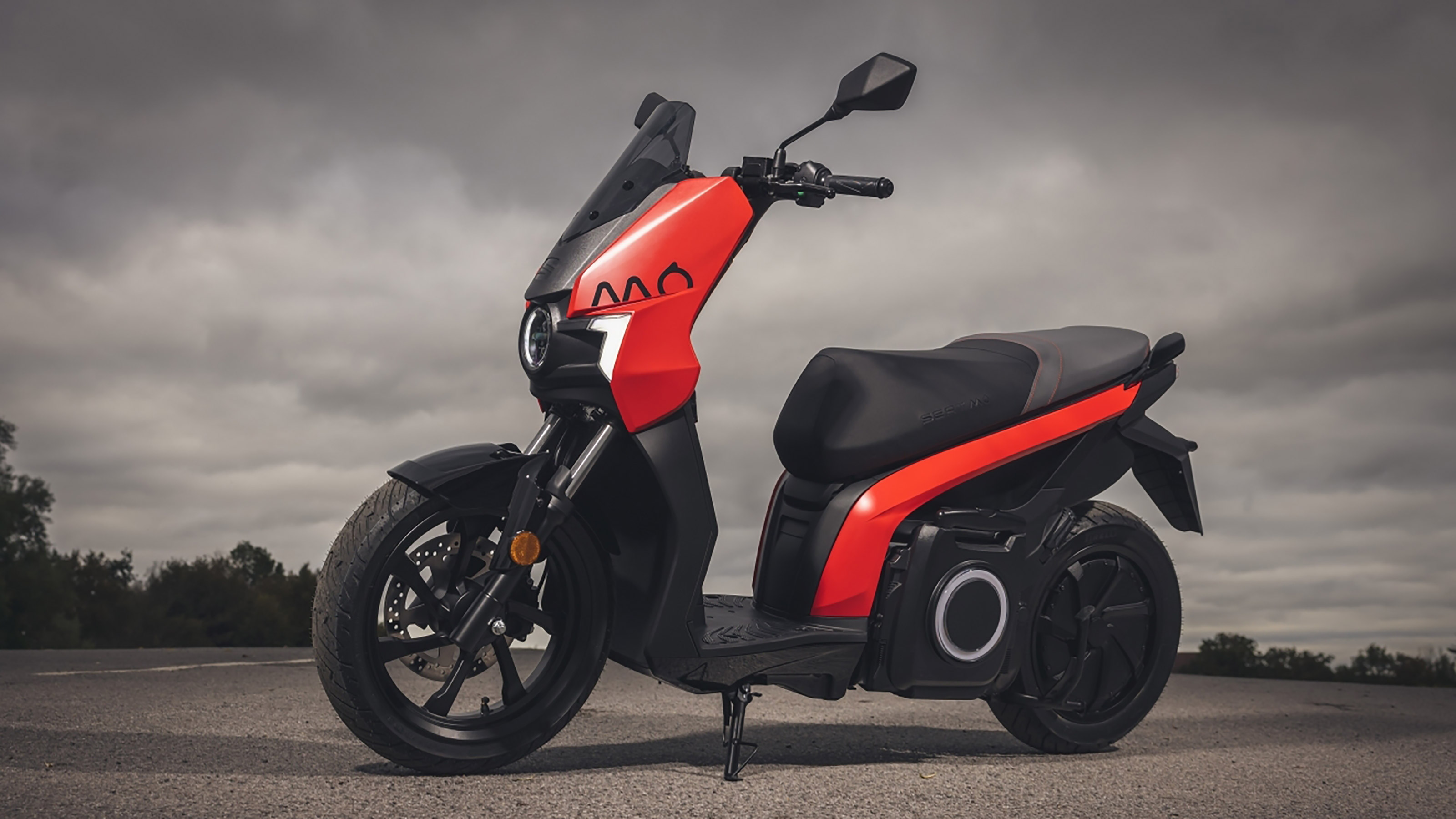 SEAT Mo - front static