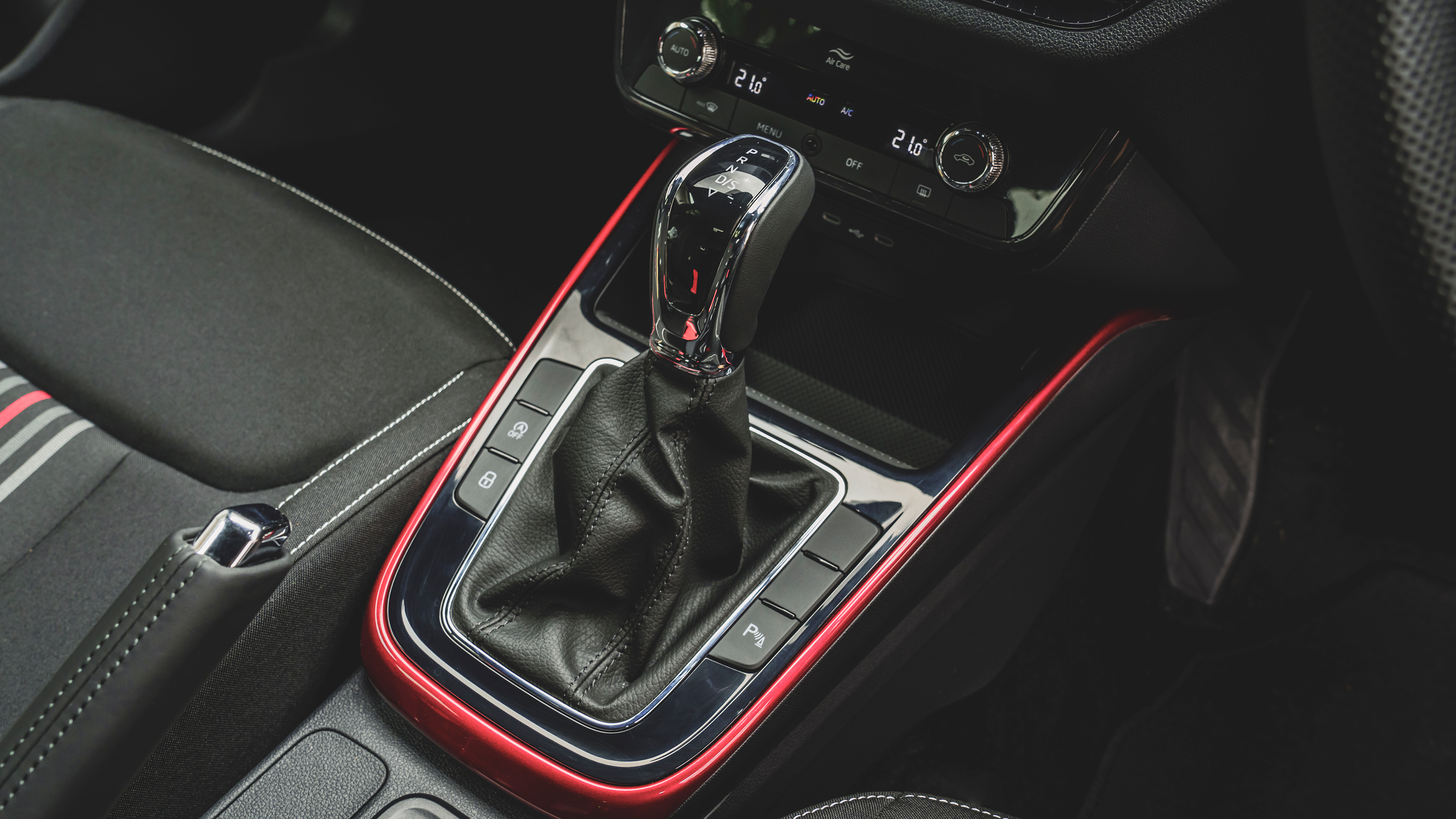 Skoda Fabia Monte Carlo - gear selector