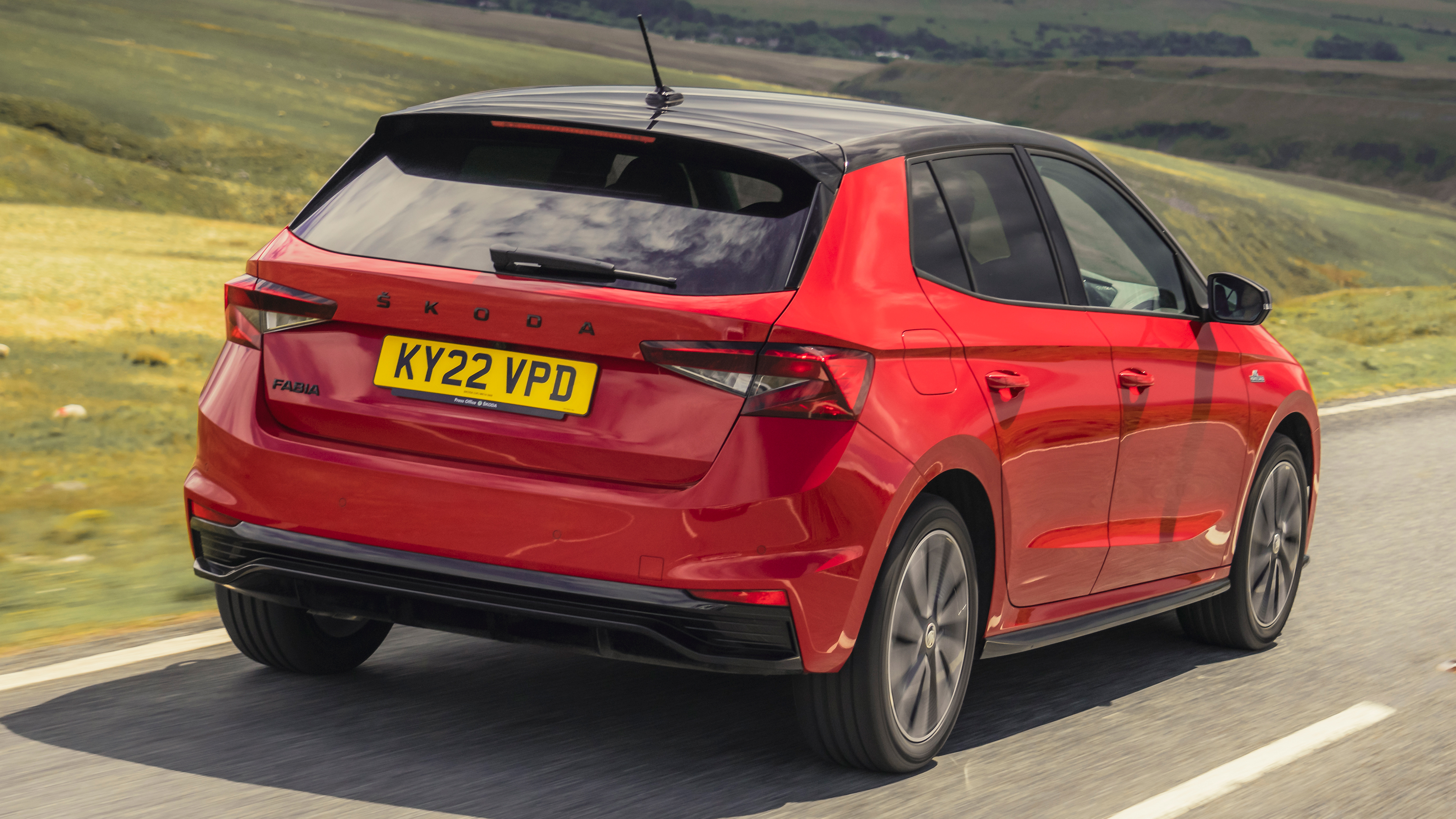 Skoda Fabia Monte Carlo - rear tracking