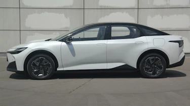 Toyota bZ3 - side
