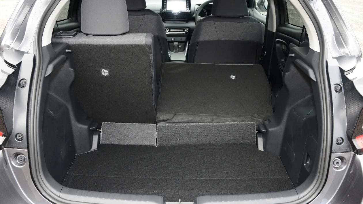 Used Toyota Yaris Mk4 - boot