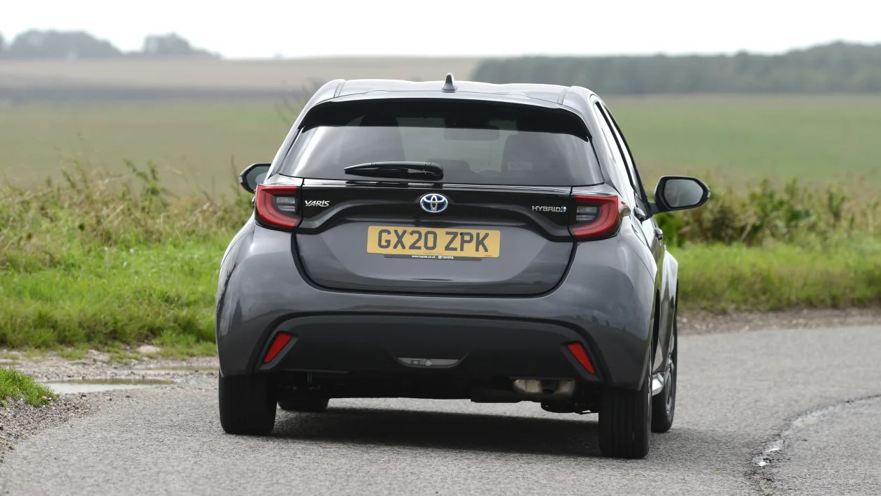 Used Toyota Yaris Mk4 - rear cornering