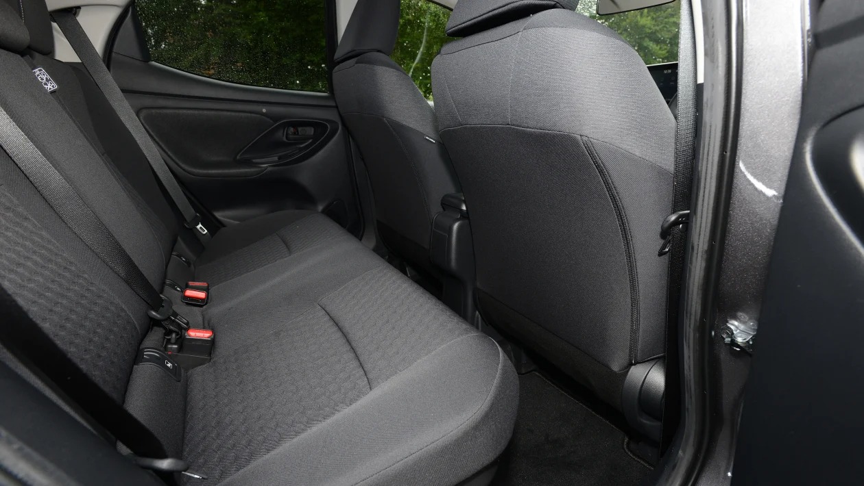 Used Toyota Yaris Mk4 - rear seats