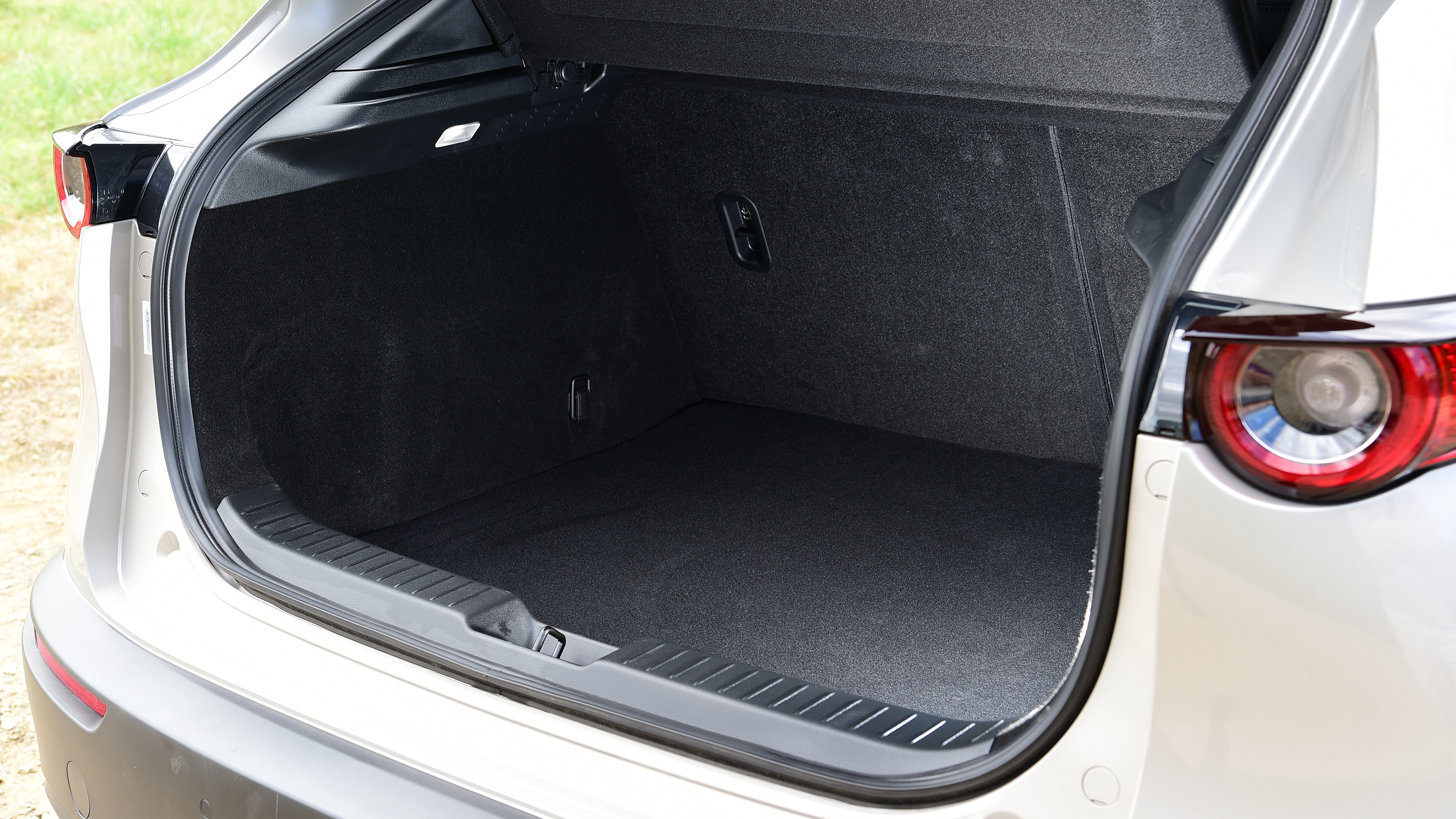 Mazda CX-30: boot