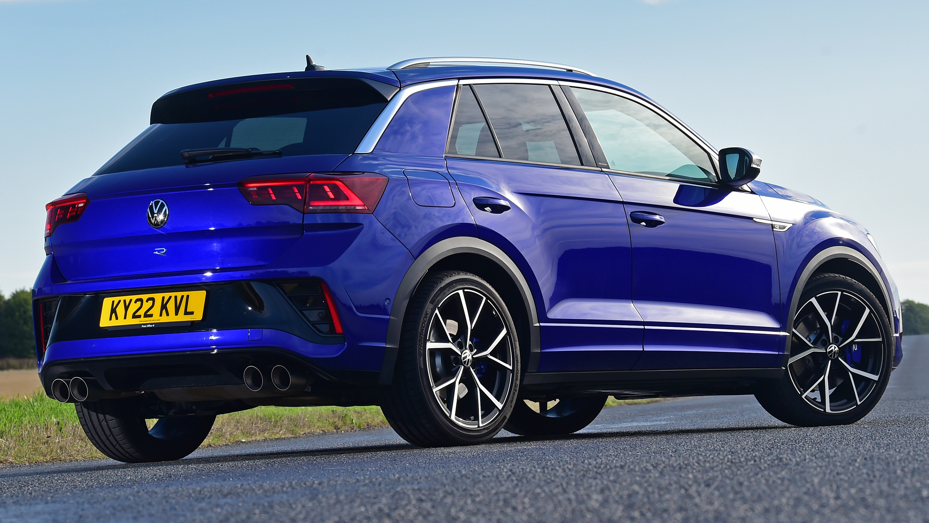 2022 Volkswagen T-Roc R - rear static