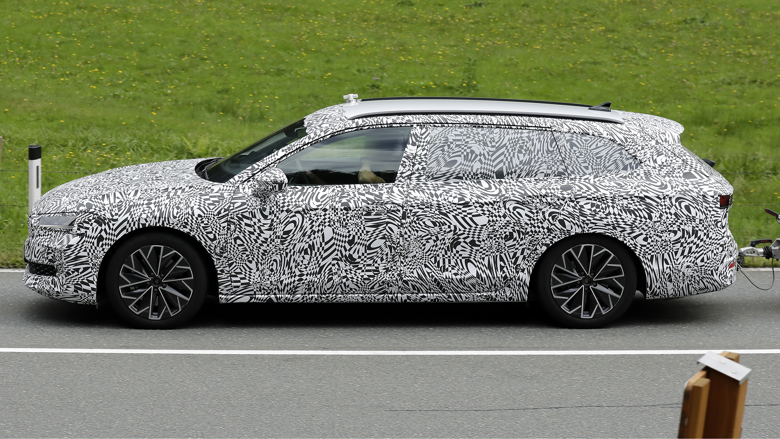 2023 Skoda Superb (camouflaged) - side