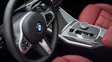 BMW 3 Series.- interior detail