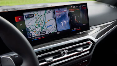 BMW 3 Series.- screen
