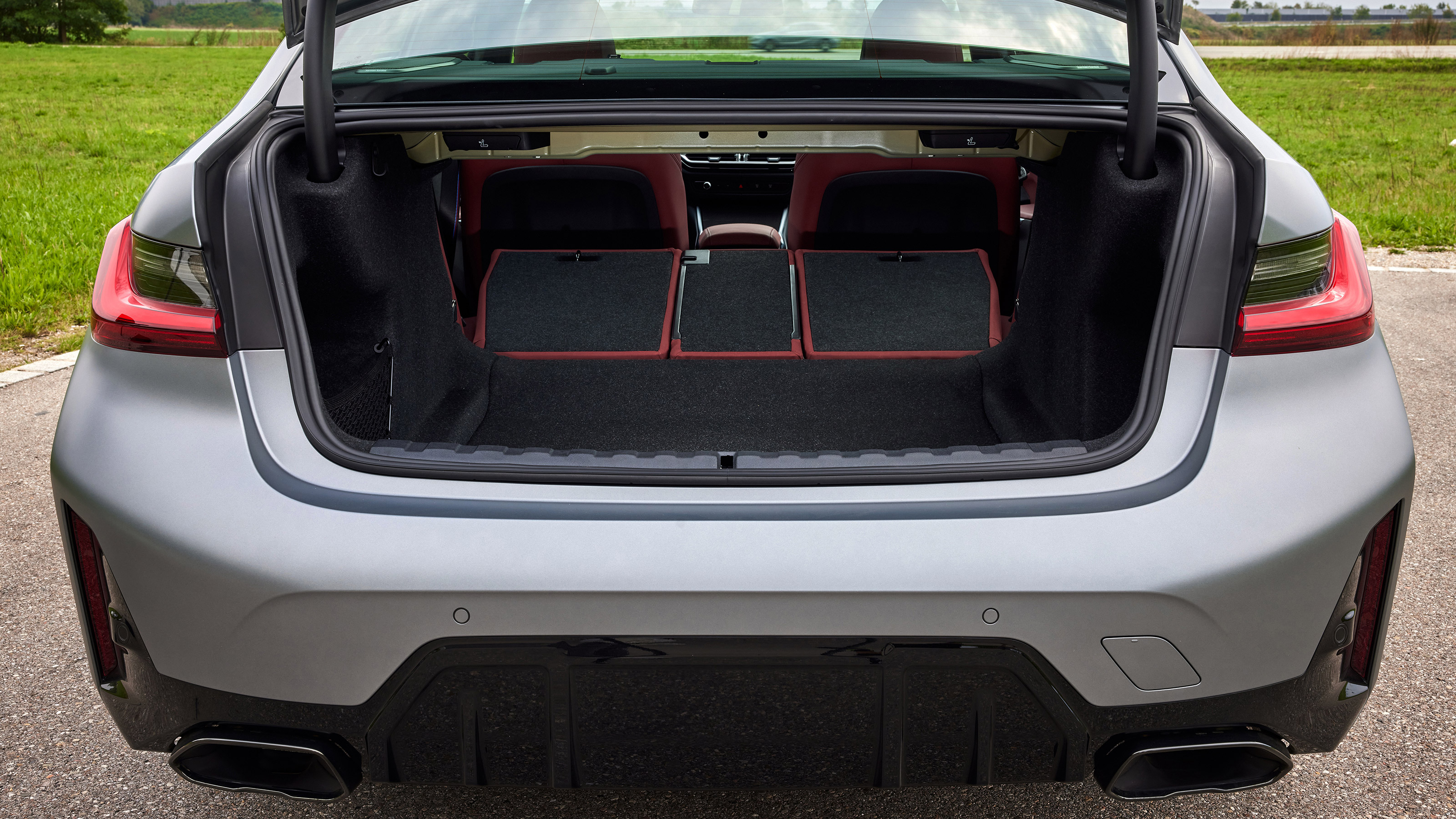 BMW 3 Series.- boot