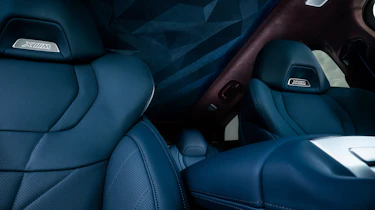 BMW XM - seats