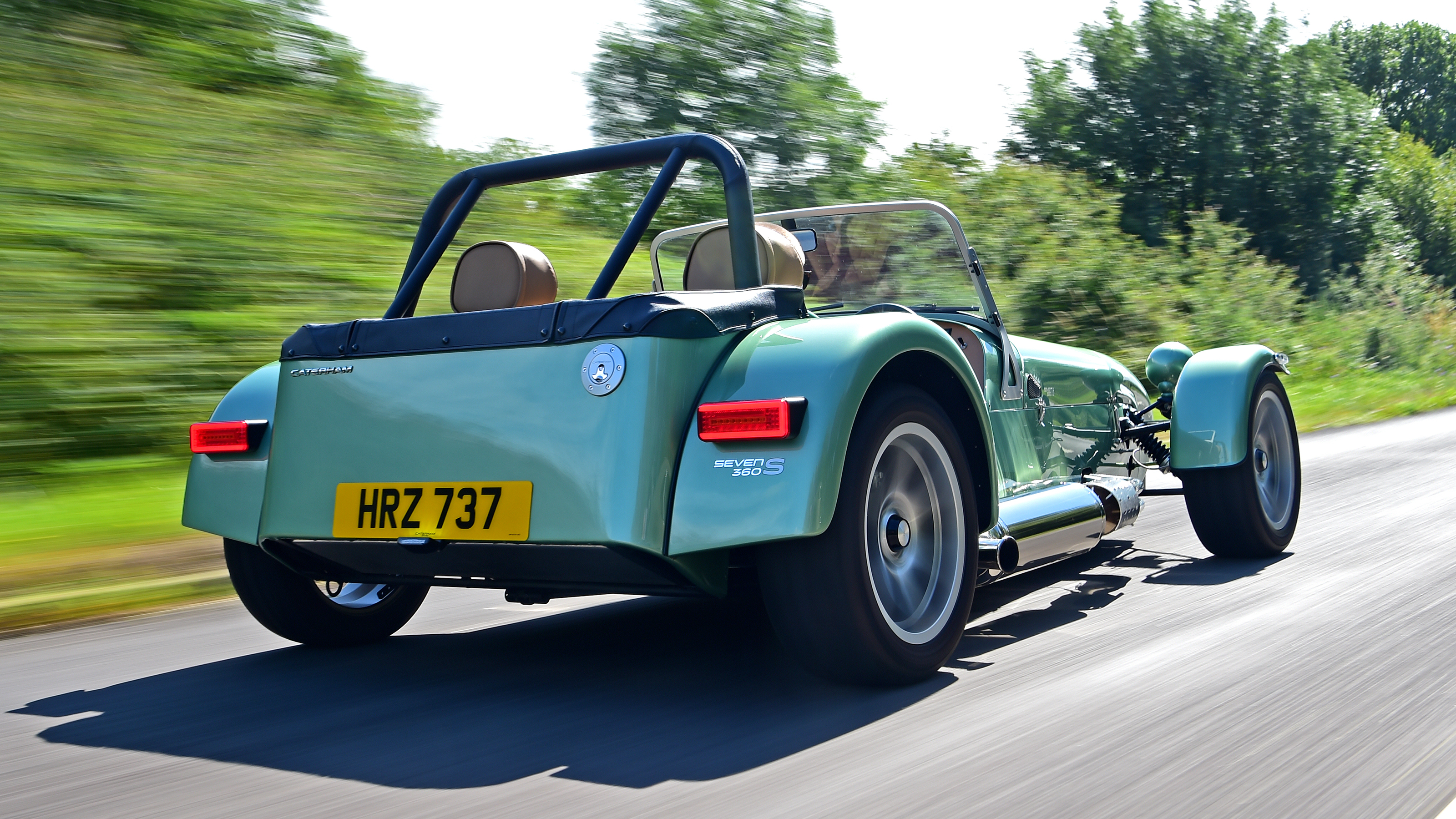 Caterham Seven 360S SV - rear tracking