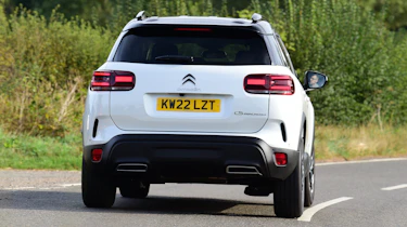 Citroen C5 Aircross - rear cornering