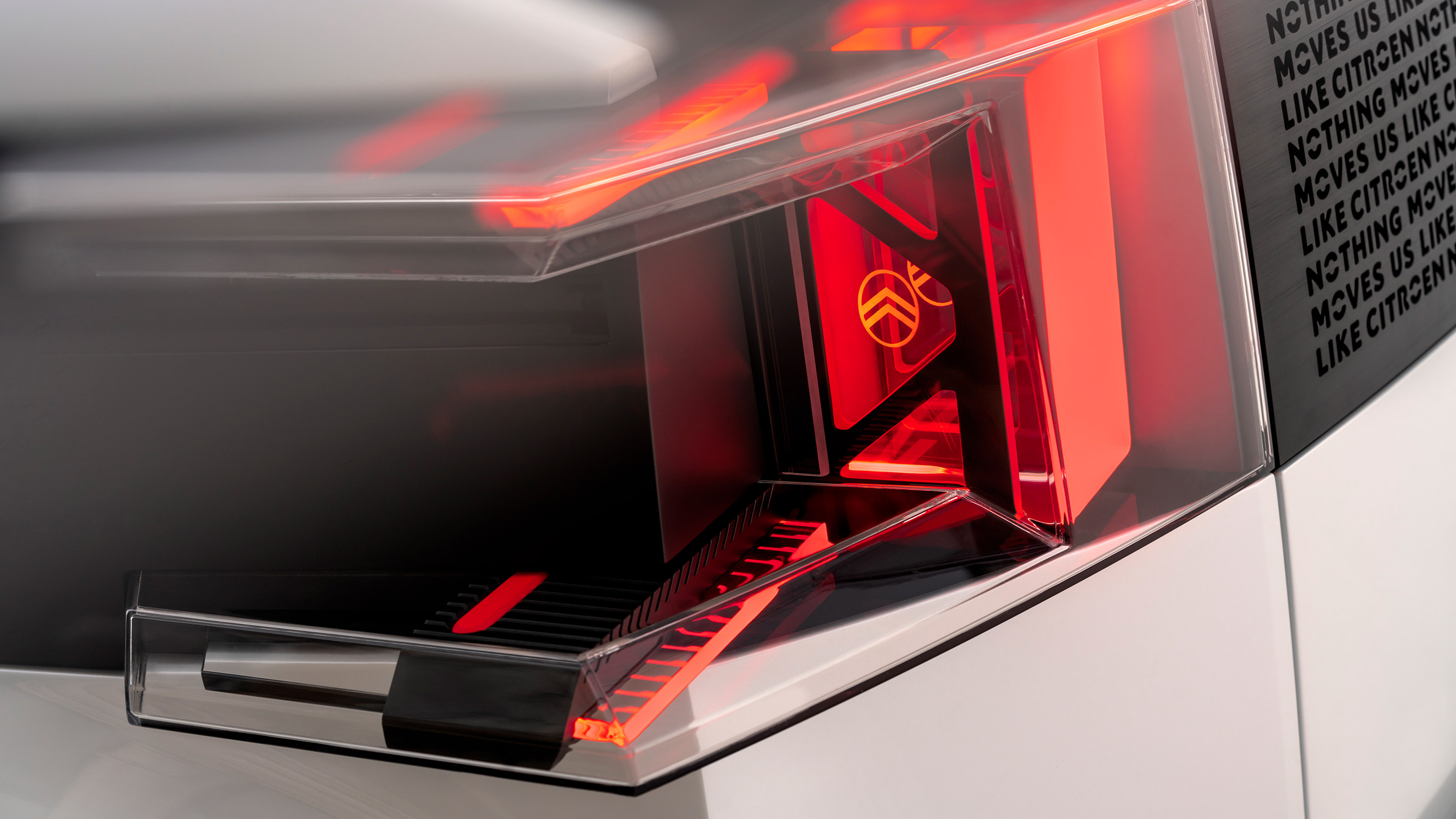 Citroen Oli concept - rear light