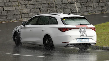 Cupra Leon facelift - spyshot 5