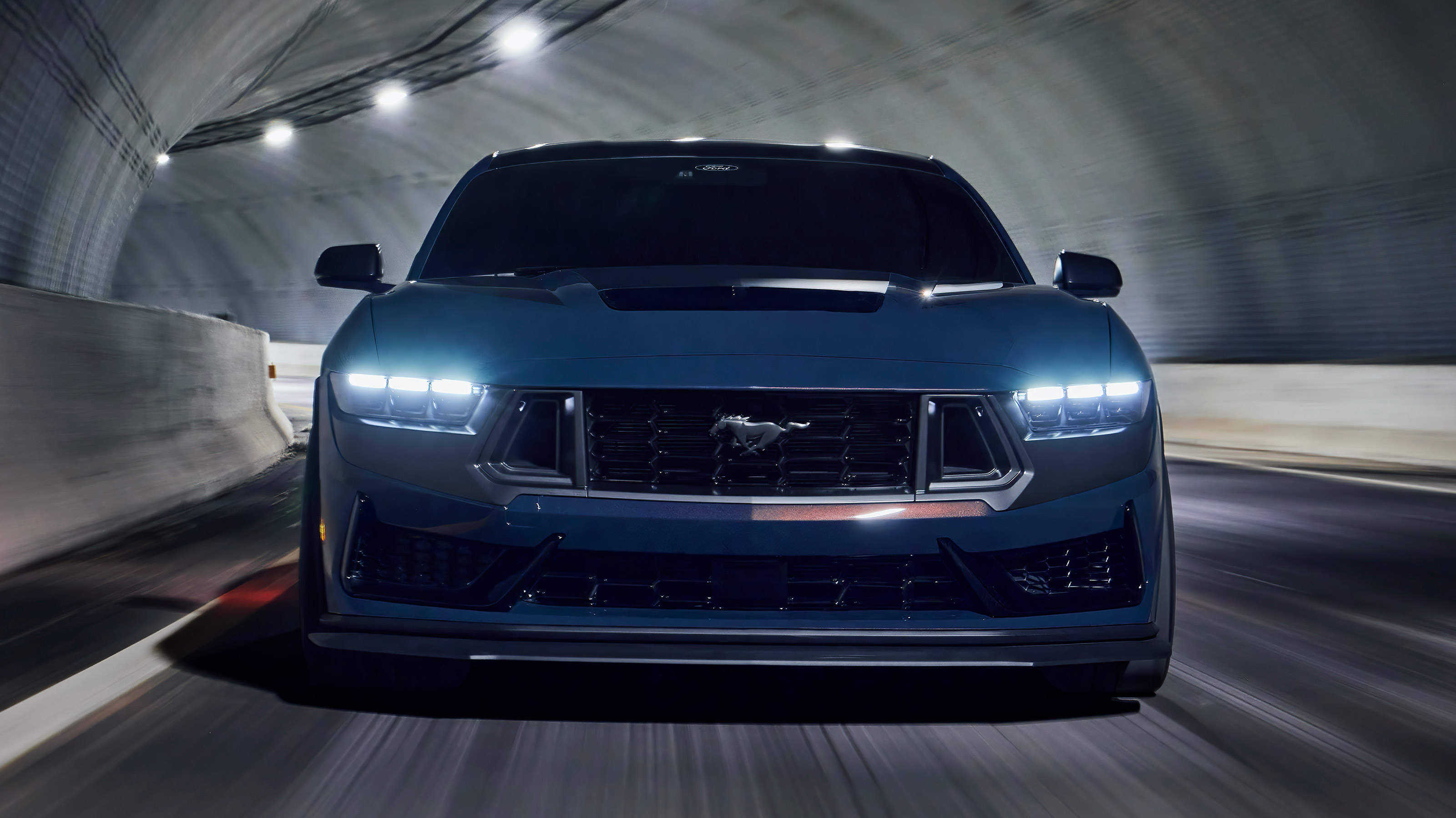 Ford Mustang Dark Horse - full front