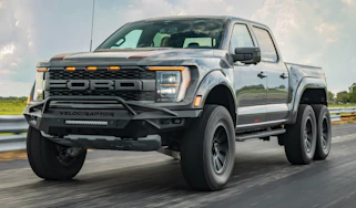 Hennessey VelociRaptor 6x6 - front