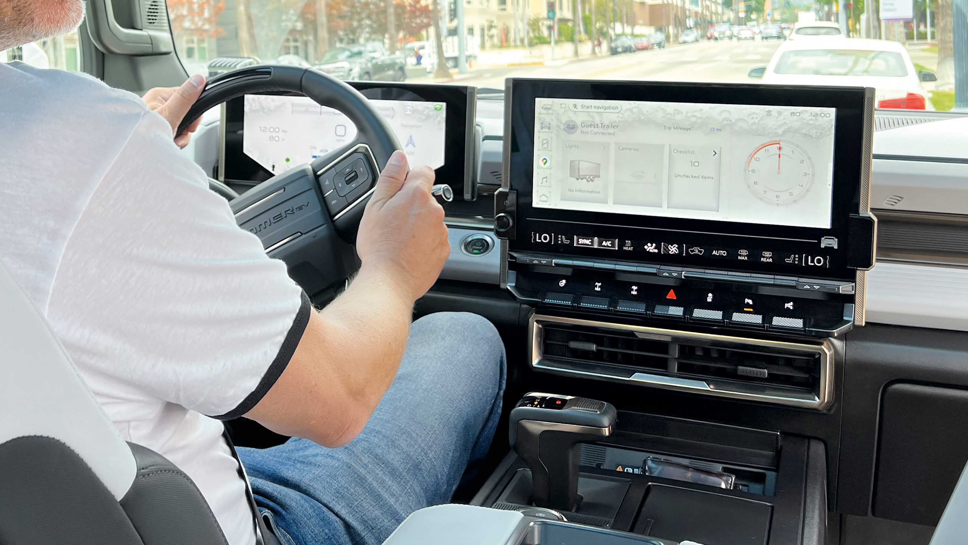 Hummer EV - dash