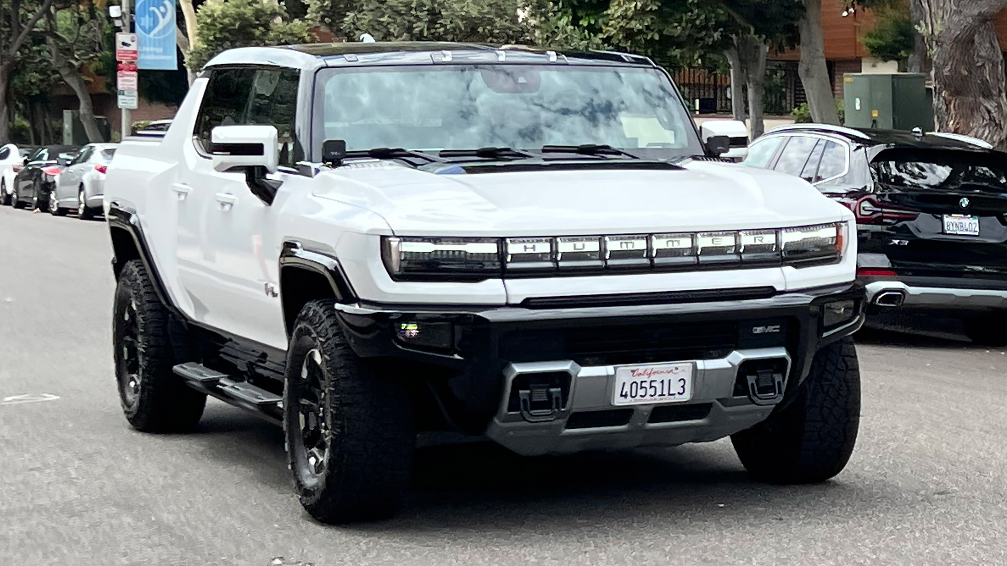 Hummer EV - front static