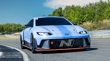 Hyundai RN22e concept - front cornering