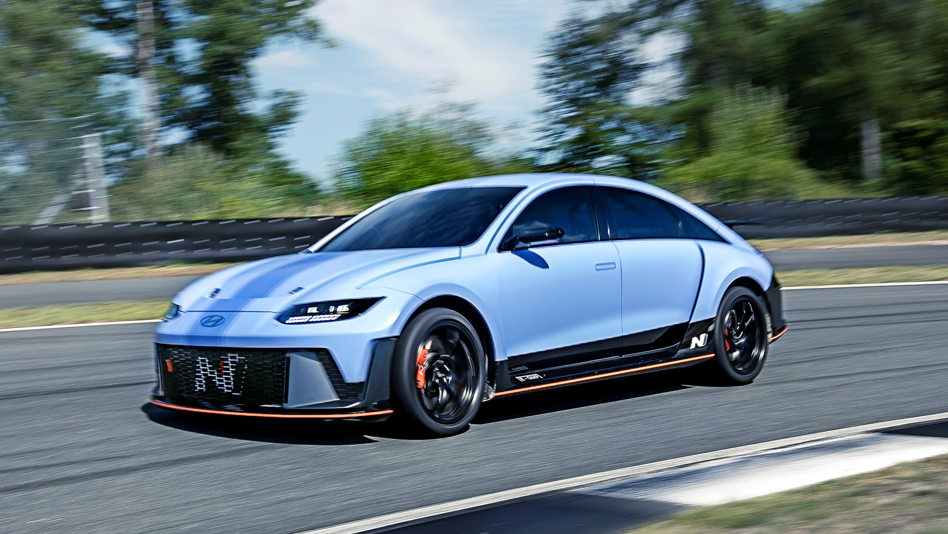 Hyundai RN22e concept - front action
