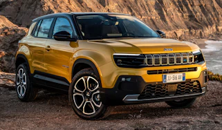 Jeep Avenger - front static