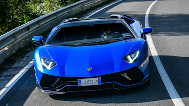 Lamborghini Aventador Ultimae Roadster - full front