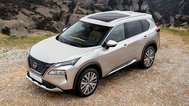 Nissan X-Trail - above