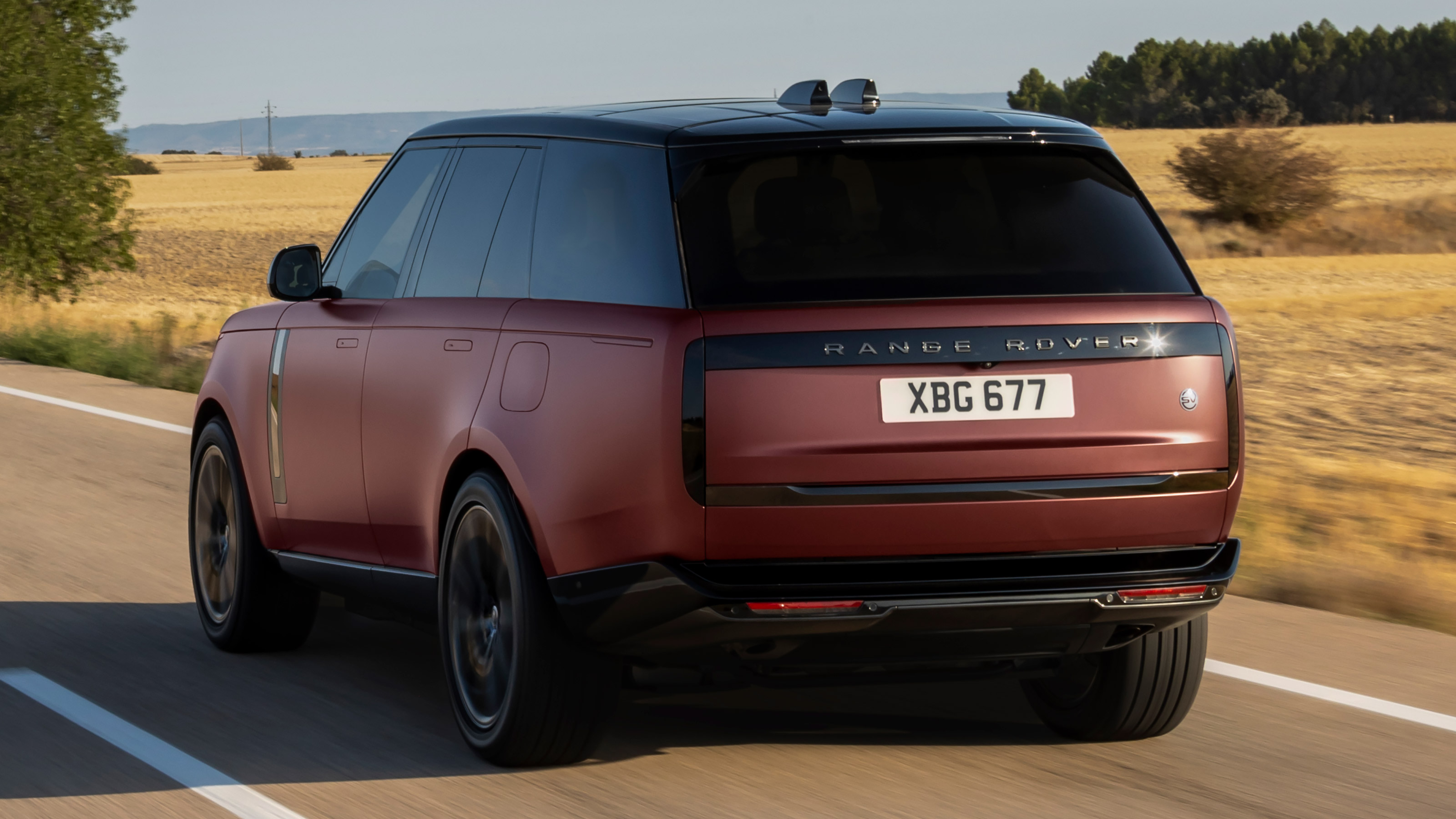 Range Rover PHEV - rear