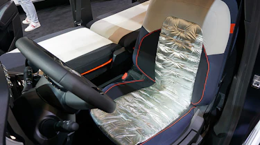 Renault Hippie Caviar Motel - seat