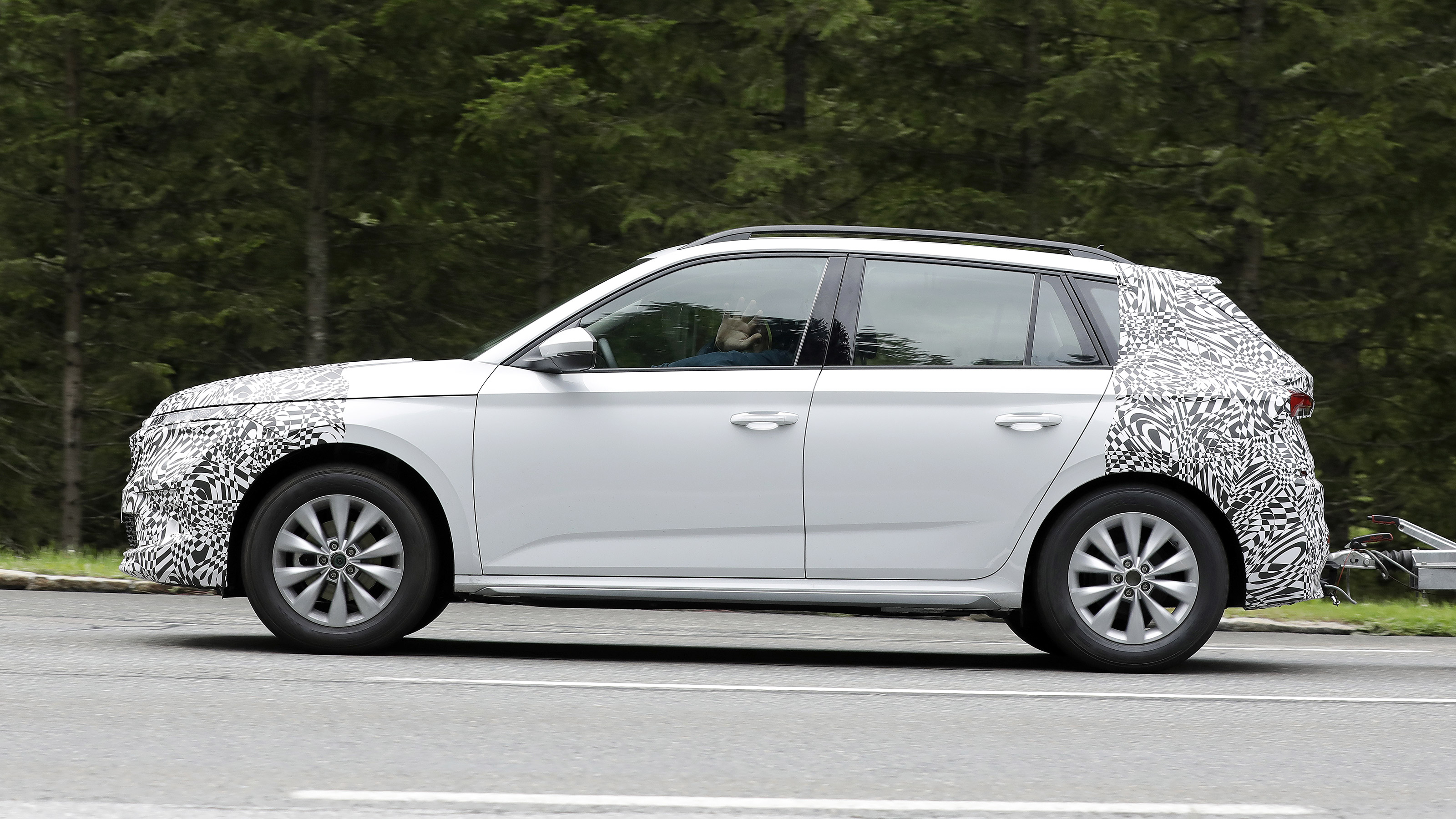 Skoda Kamiq facelift spyshot 4