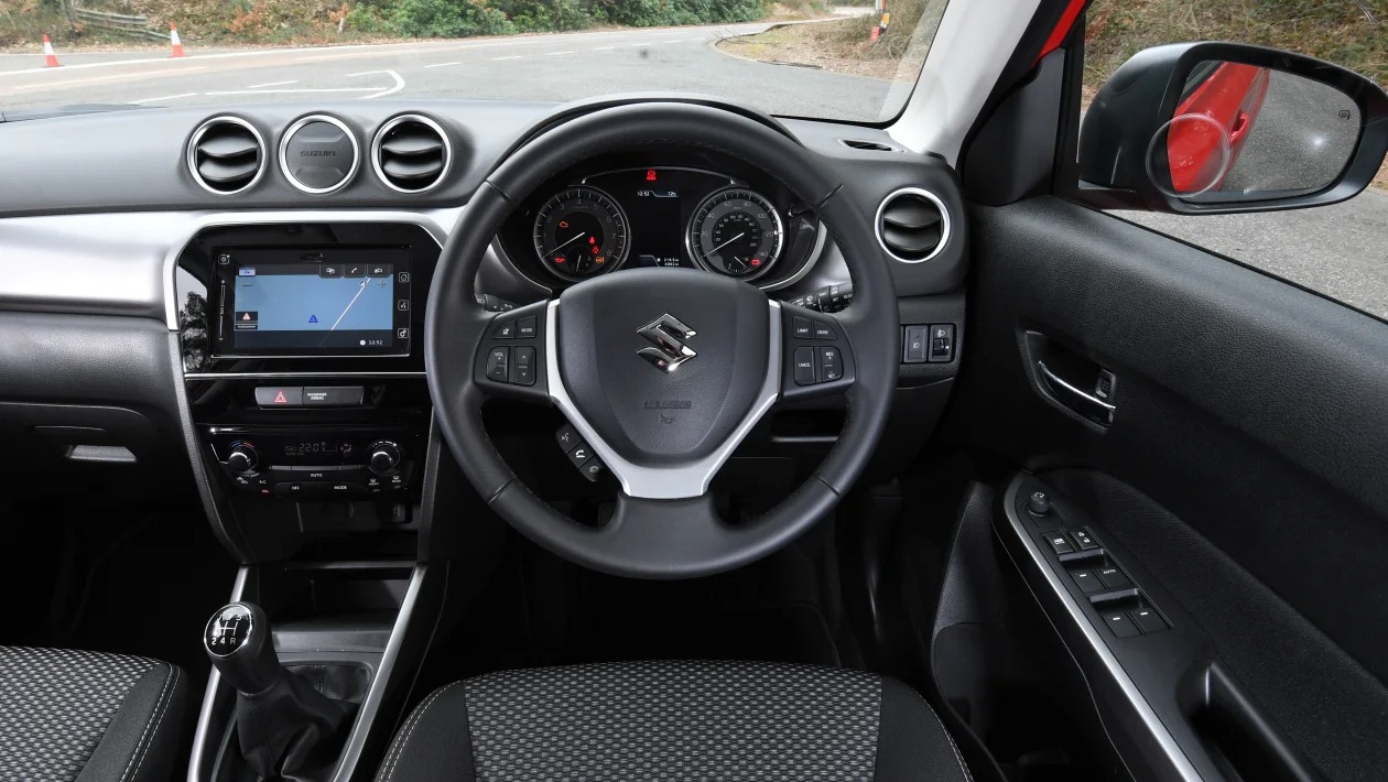 Used Suzuki Vitara Mk4 - dash