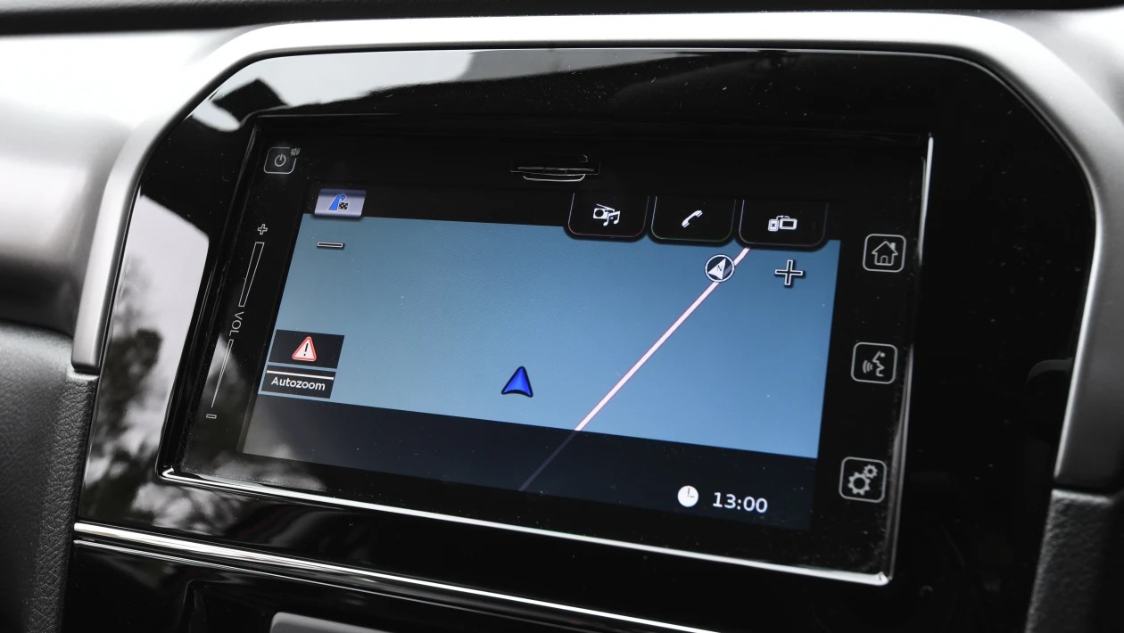 Used Suzuki Vitara Mk4 - sat-nav