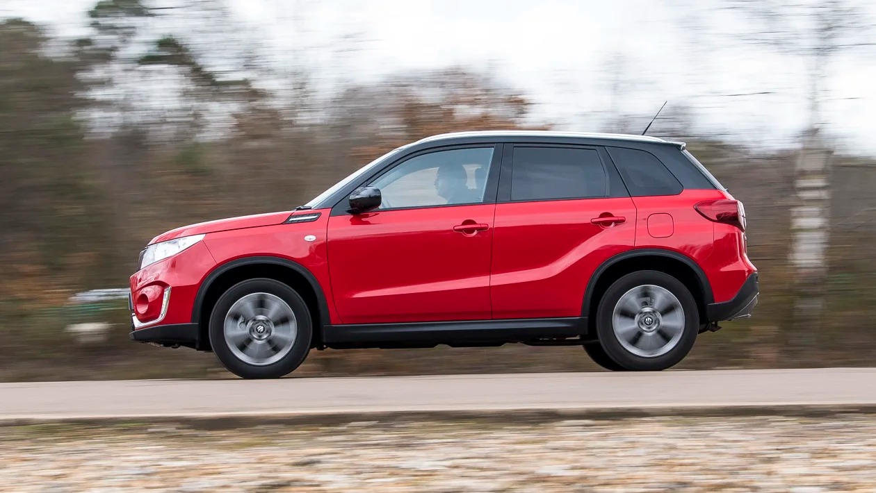 Used Suzuki Vitara Mk4 - side