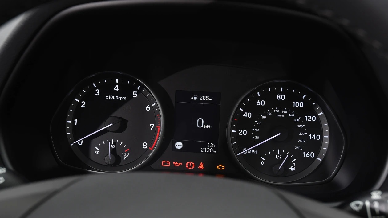 Used Hyundai i30 Mk3 - dials