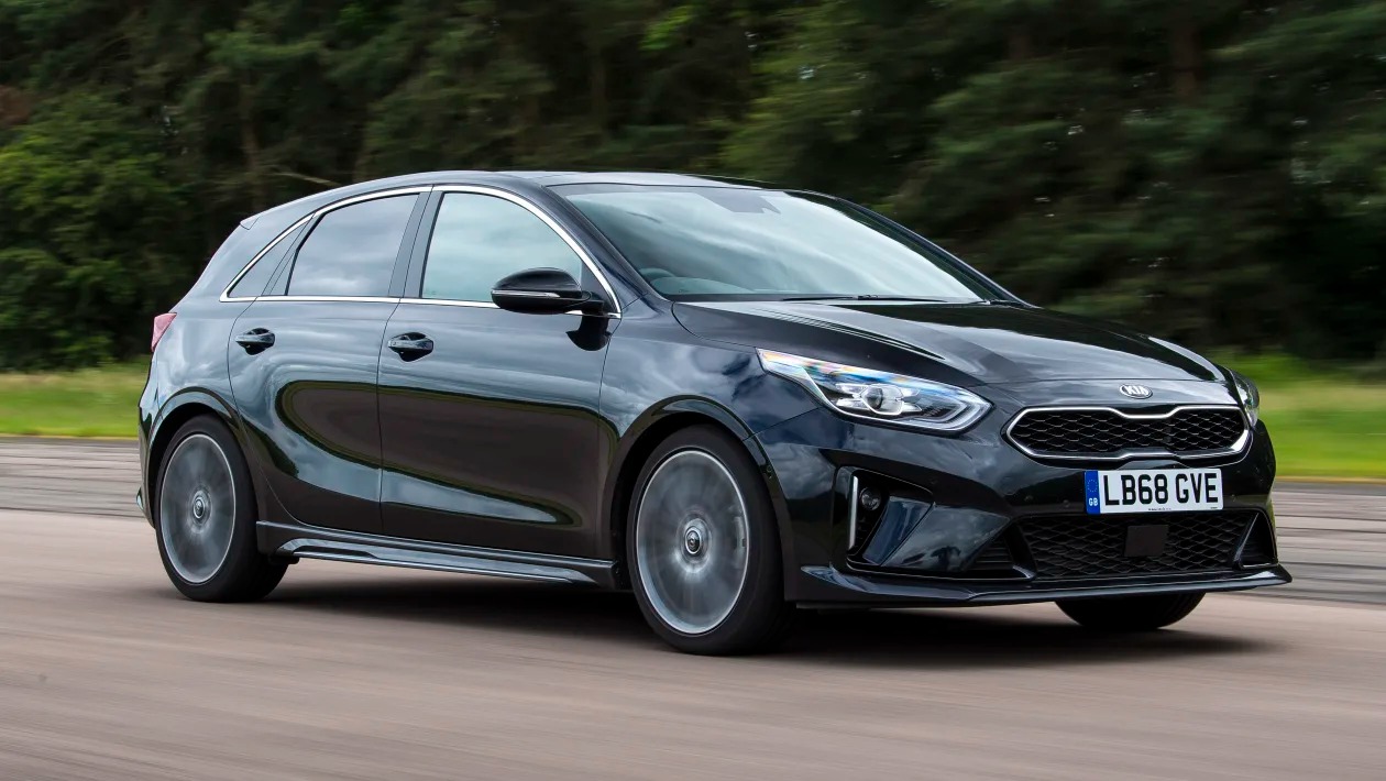 Used Kia Ceed Mk3 - front action
