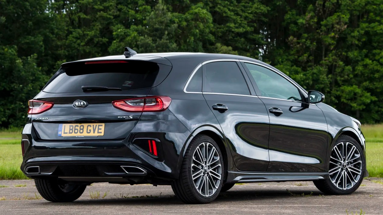 Used Kia Ceed Mk3 - rear