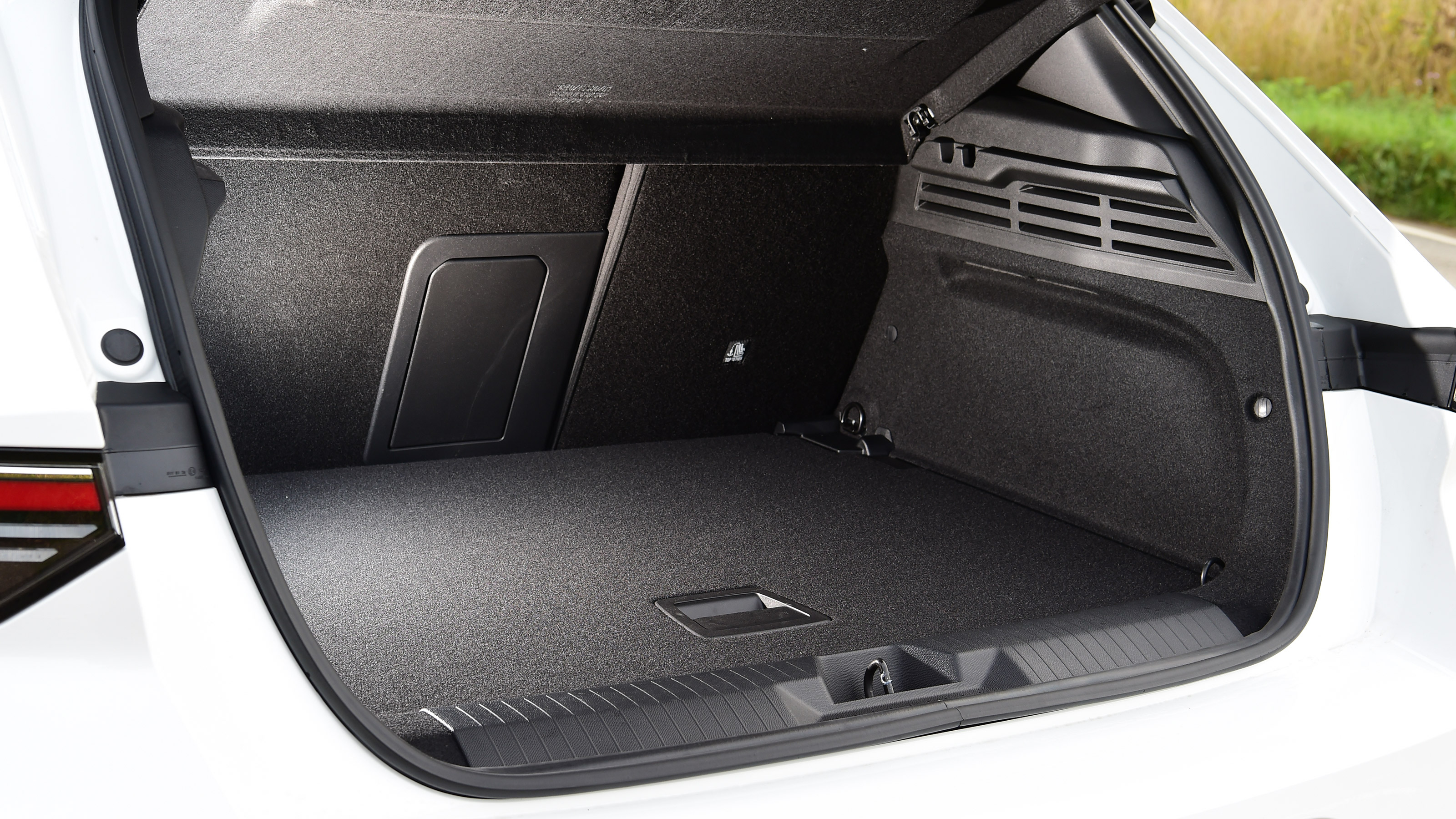 Vauxhall Astra diesel - boot
