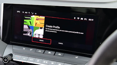 Vauxhall Astra diesel - infotainment