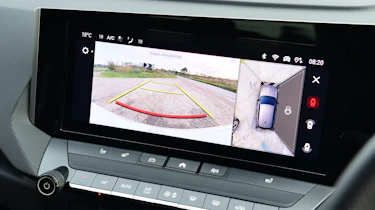 Vauxhall Astra diesel - reversing camera