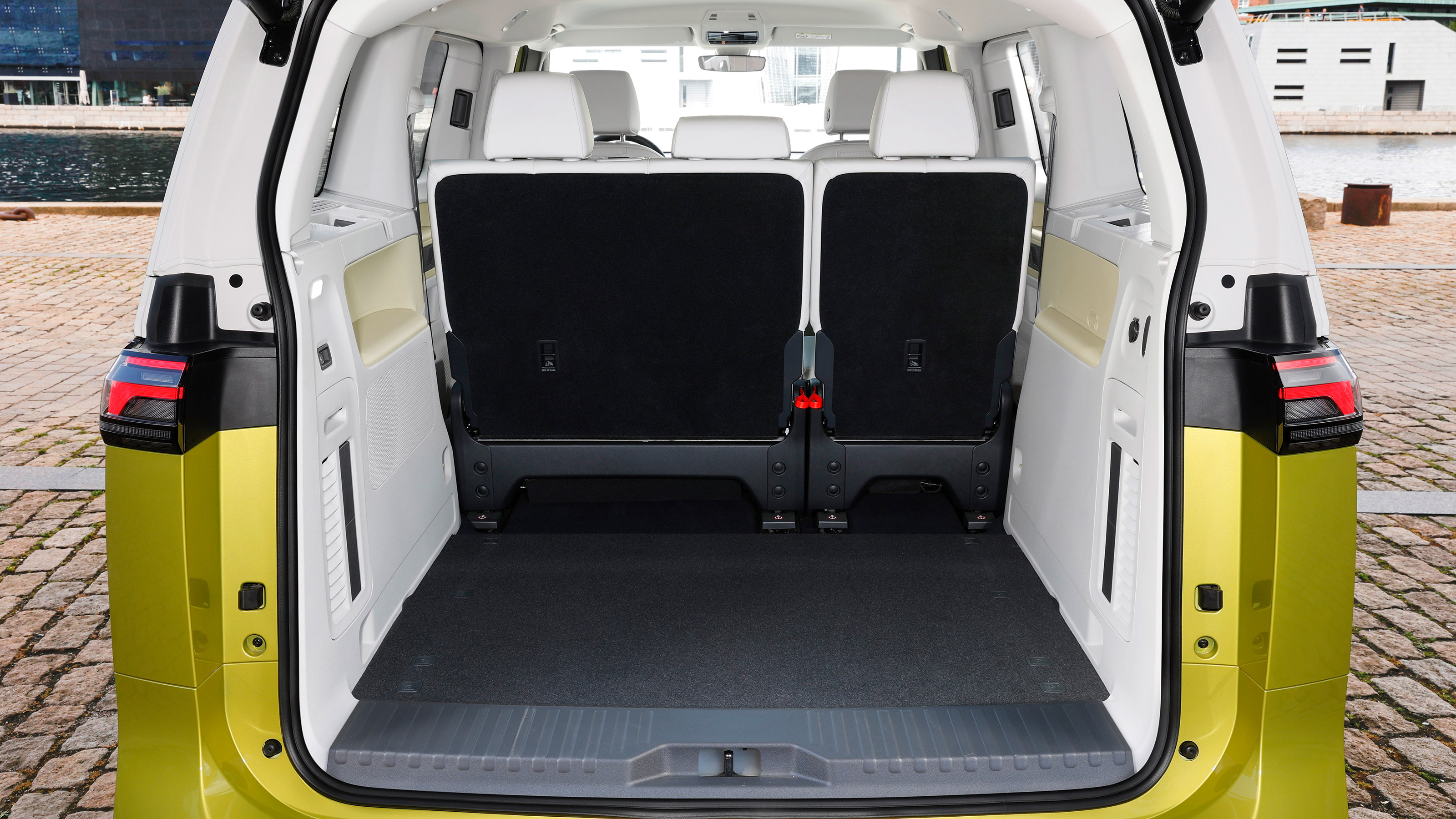 Volkswagen ID. Buzz - boot 2