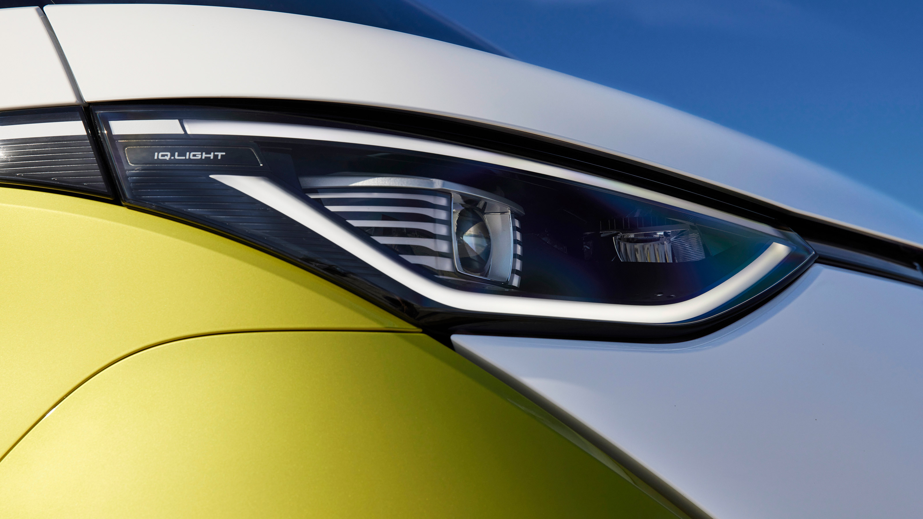 Volkswagen ID. Buzz - front light