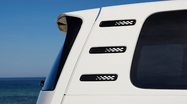 Volkswagen ID. Buzz - side detail